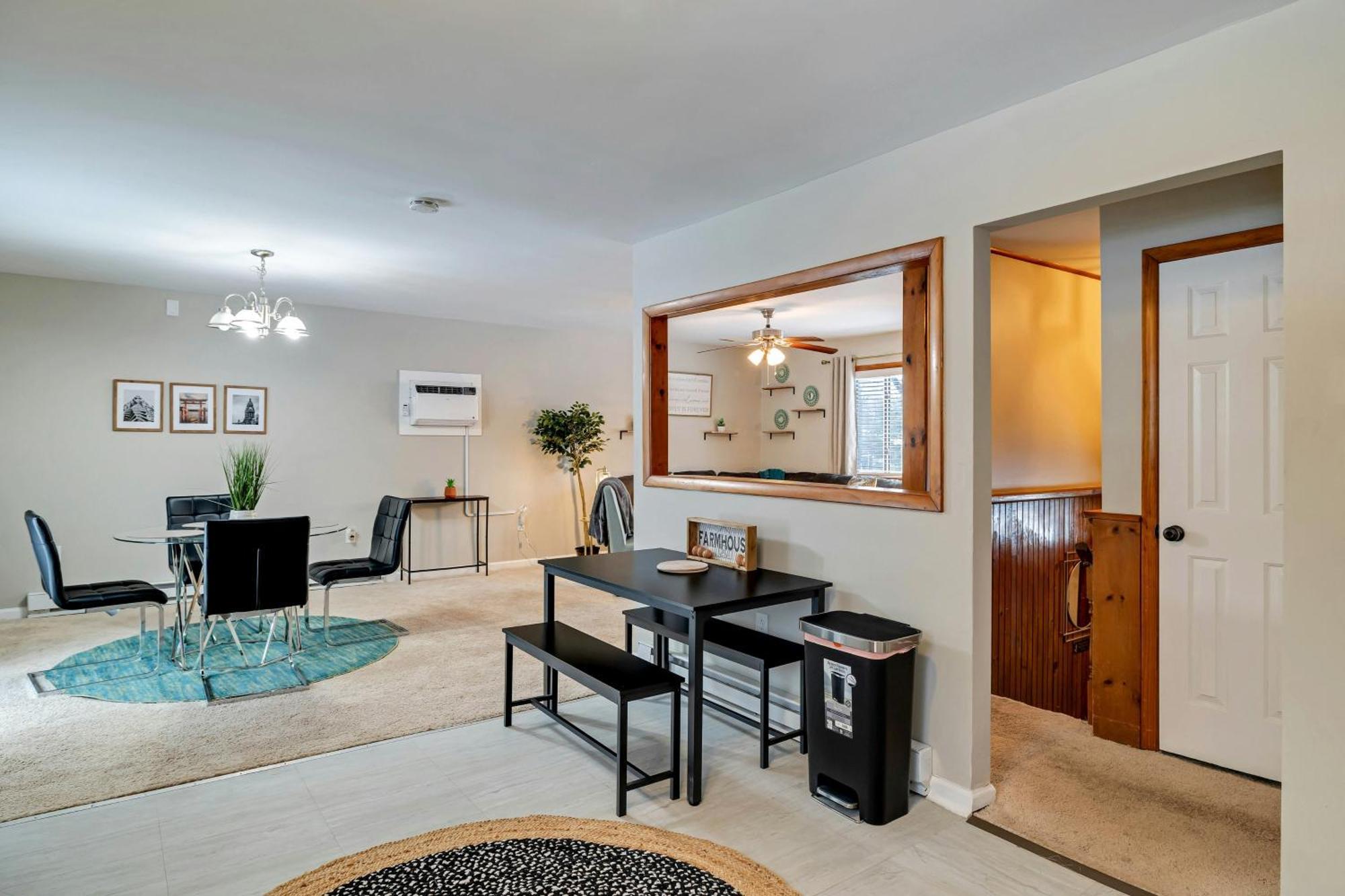 Granite House Holiday home Long Pond